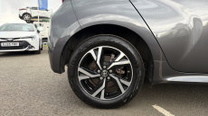 Toyota Yaris 1.5 Hybrid Design 5dr CVT Hybrid Hatchback